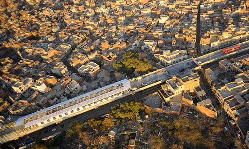 Aerial view of HMR Waterfront Karachi, a luxury seaside gated community